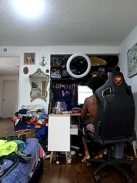 Siriss boyrag online show from April 9, 2026, 1:27 pm