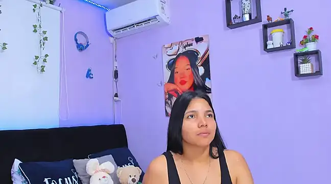 sara mendez2 online show from February 27, 2025, 7:47 pm