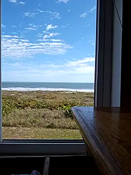 jorwee online show from January 15, 2025, 4:32 pm