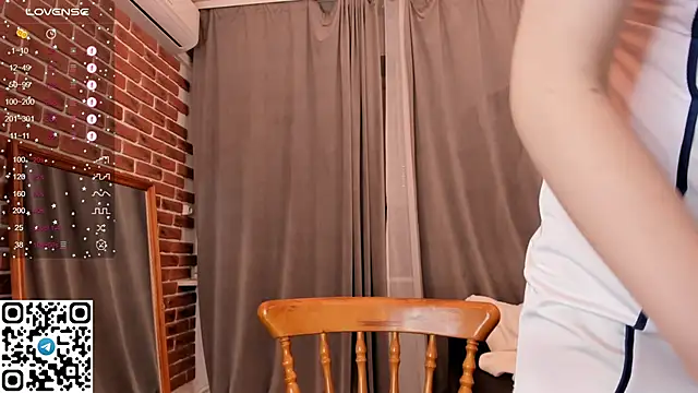 tyty piupiu online show from January 22, 2025, 5:38 pm