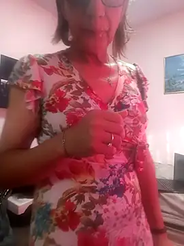 Snapshot of silan200 chatting on November 26, 2025, 9:38 pm silan200 online show from November 26, 2025, 9:38 pm