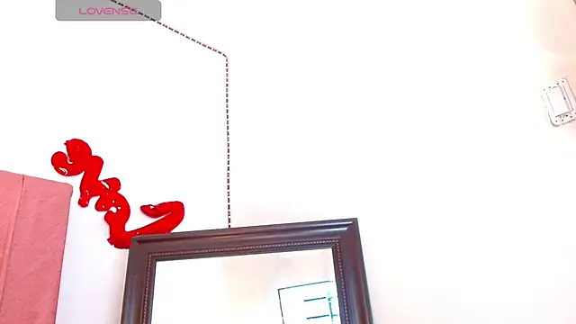 Snapshot of margiesfunnyhot303av chatting on December 10, 2024, 9:44 am margiesfunnyhot303av online show from December 10, 2024, 9:44 am