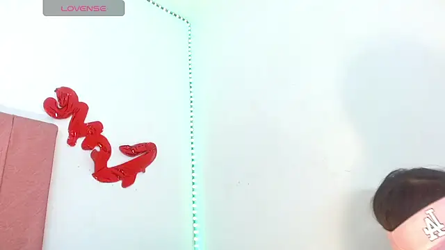 Snapshot of margiesfunnyhot303av chatting on December 12, 2024, 3:54 am margiesfunnyhot303av online show from December 12, 2024, 3:54 am