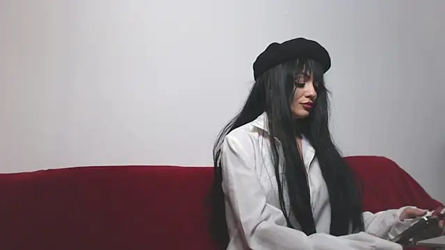 Snapshot of Lucydiabbla chatting on November 21, 2025, 2:16 pm Lucydiabbla online show from November 21, 2025, 2:16 pm