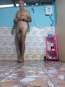 Snapshot of Sunnyboy7897 chatting on February 4, 2026, 12:05 am Sunnyboy7897 online show from February 4, 2026, 12:05 am