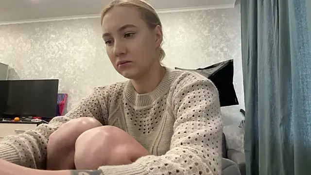 AnneBall online show from January 16, 2025, 8:54 am