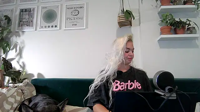 badblondebunny online show from February 22, 2025, 12:05 am