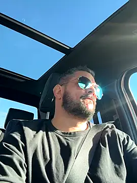 boytoyfrindles online show from November 11, 2025, 8:42 pm