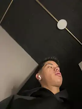 Snapshot of AndyPalmer_ chatting on December 23, 2024, 11:36 am AndyPalmer online show from December 23, 2024, 11:36 am