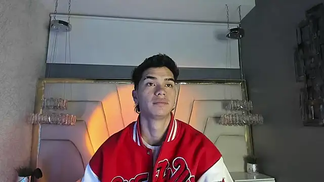 AndyPalmer  online show from February 13, 2025, 10:23 am