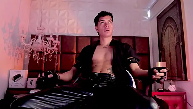 AndyPalmer  online show from March 18, 2025, 3:21 pm