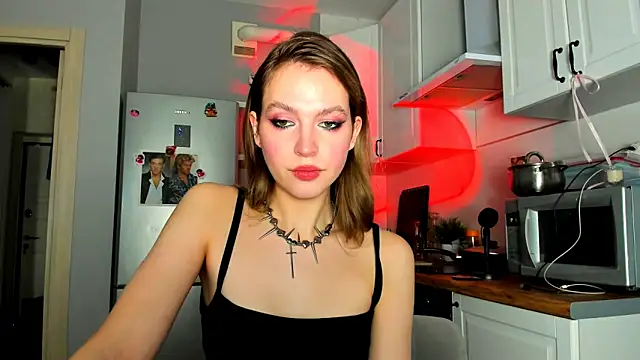 Snapshot of Niky__Jess chatting on February 18, 2025, 3:32 pm Niky  Jess online show from February 18, 2025, 3:32 pm