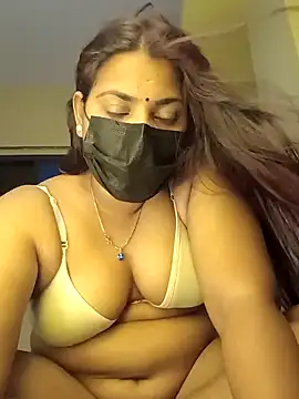 Hotmilfxox online show from March 9, 2025, 11:14 am