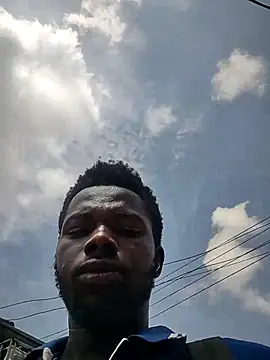 stephbig777 online show from November 6, 2025, 12:17 pm