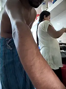 Snapshot of Desi_Best_Anal chatting on February 18, 2025, 3:42 am Desi Best Anal online show from February 18, 2025, 3:42 am