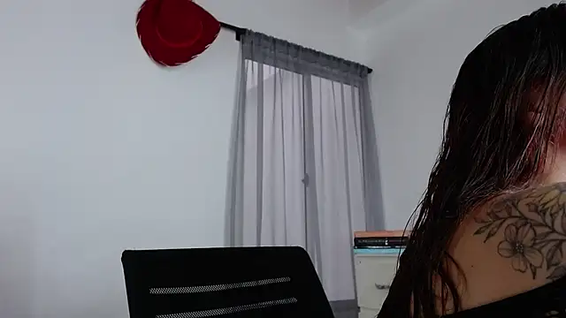 melody  bleir online show from March 3, 2026, 8:48 pm