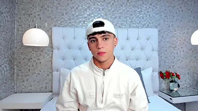 BrannTaylor online show from September 11, 2025, 7:36 pm