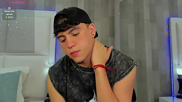 BrannTaylor online show from September 25, 2025, 11:47 am