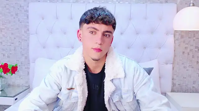 BrannTaylor online show from October 8, 2025, 3:37 am