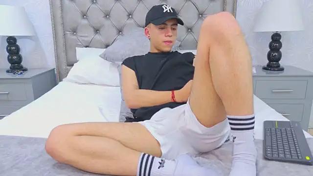 BrannTaylor online show from October 8, 2025, 4:48 pm