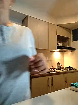 Snapshot of natalie_cowens chatting on February 13, 2025, 12:35 am natalie cowens online show from February 13, 2025, 12:35 am