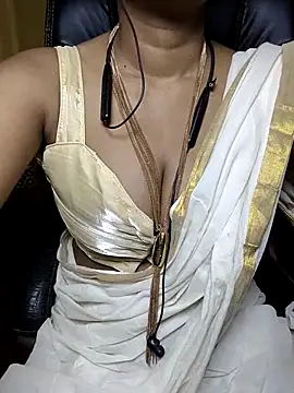 Snapshot of Anjali_cute-Pondati chatting on June 8, 2026, 12:14 am Anjali cute-Pondati online show from June 8, 2026, 12:14 am