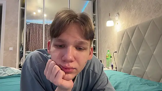 gay boyss online show from January 22, 2025, 11:34 am