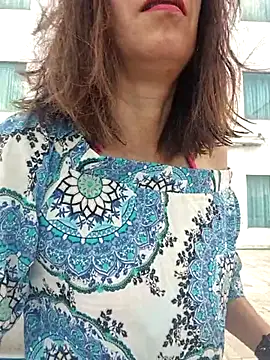 Lunababymylove online show from July 30, 2026, 8:41 pm