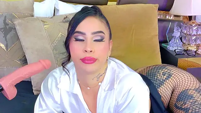 Snapshot of GiahDaniels chatting on February 22, 2026, 5:51 am GiahDaniels online show from February 22, 2026, 5:51 am