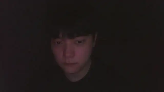 Snapshot of dhwisydy chatting on April 16, 2026, 5:19 am dhwisydy online show from April 16, 2026, 5:19 am