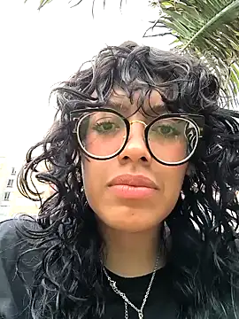 Snapshot of Fun_Everywhere chatting on January 5, 2025, 6:13 pm Fun Everywhere online show from January 5, 2025, 6:13 pm