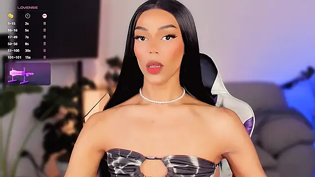 Snapshot of _Miss_Anna_ chatting on January 25, 2025, 8:10 am  Miss Anna  online show from January 25, 2025, 8:10 am