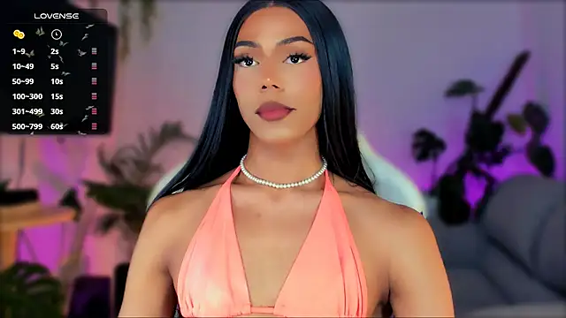 Snapshot of _Miss_Anna_ chatting on March 5, 2025, 10:54 pm  Miss Anna  online show from March 5, 2025, 10:54 pm