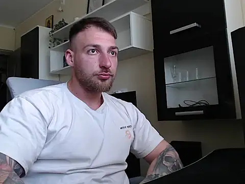 Alusca online show from April 28, 2026, 11:48 am