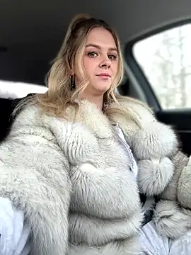 Love Bri online show from January 17, 2026, 10:20 am