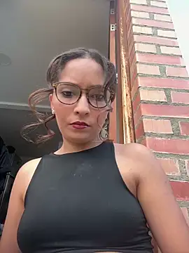 Snapshot of Penelope-Hot chatting on April 20, 2026, 10:11 pm Penelope-Hot online show from April 20, 2026, 10:11 pm