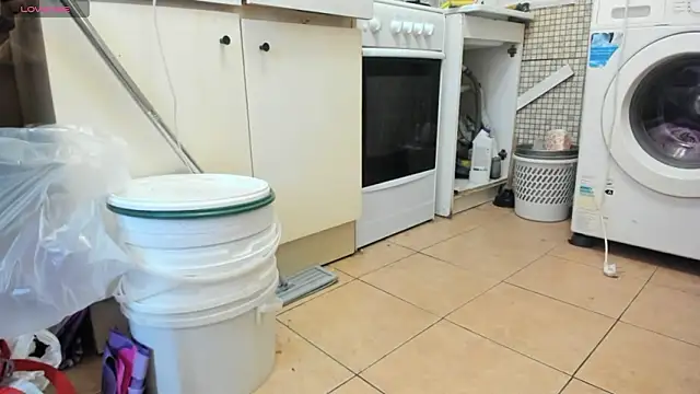 Snapshot of Queen_Sport chatting on March 18, 2026, 6:49 am Queen Sport online show from March 18, 2026, 6:49 am