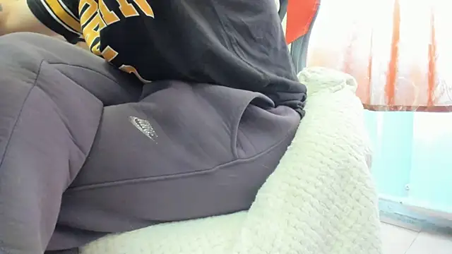 Snapshot of Queen_Sport chatting on April 16, 2026, 6:58 am Queen Sport online show from April 16, 2026, 6:58 am