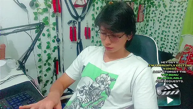 Andy gray online show from April 12, 2026, 12:32 pm