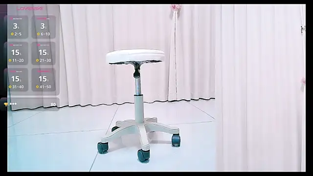 Aster Hoa online show from December 1, 2025, 2:22 pm