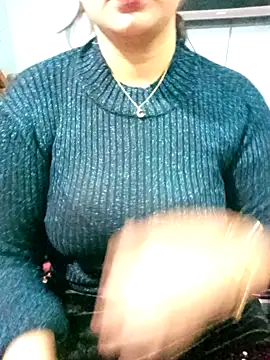 Snapshot of Afsana_Mim chatting on December 28, 2024, 11:37 pm Afsana Mim online show from December 28, 2024, 11:37 pm