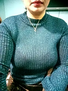 Snapshot of Afsana_Mim chatting on January 8, 2025, 2:03 pm Afsana Mim online show from January 8, 2025, 2:03 pm