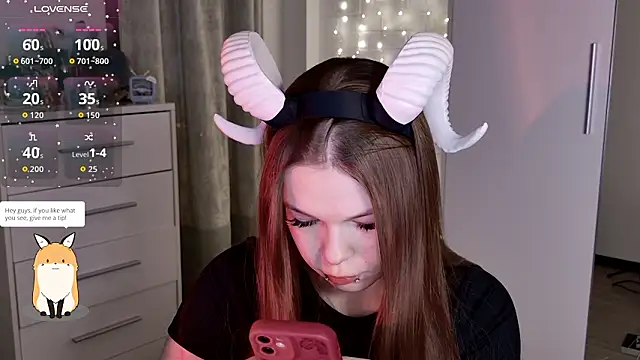 Snapshot of ValBae chatting on February 21, 2026, 9:49 pm ValBae online show from February 21, 2026, 9:49 pm