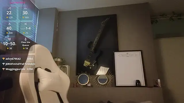 AyreenMoore online show from March 24, 2026, 2:00 pm