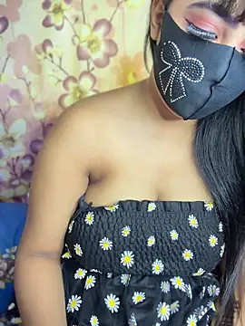 Monabby97 online show from May 13, 2026, 5:27 am