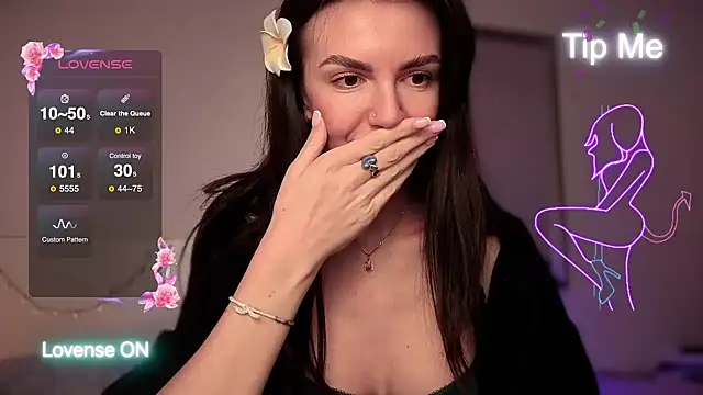 Snapshot of Wonder_Power chatting on February 15, 2025, 11:03 pm Wonder Power online show from February 15, 2025, 11:03 pm