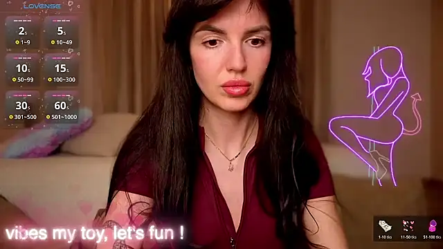 Snapshot of Wonder_Power chatting on October 17, 2025, 8:44 pm Wonder Power online show from October 17, 2025, 8:44 pm