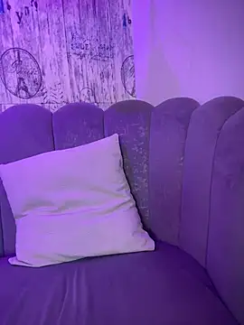 AbyThompson online show from March 22, 2026, 2:20 pm