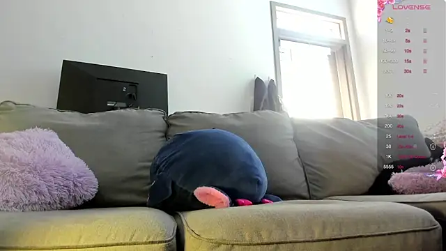 Snapshot of soonamii chatting on March 4, 2025, 7:43 pm soonamii online show from March 4, 2025, 7:43 pm