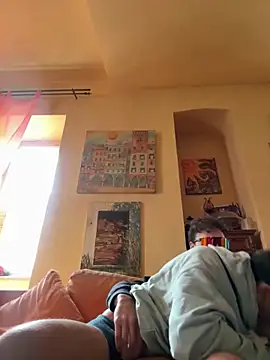 calleaaaa online show from November 19, 2025, 10:59 am